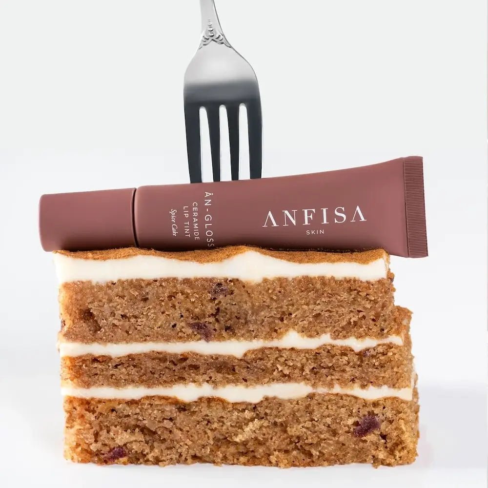 ÂN-GLOSS Ceramide Lip Tint Spice Cake - Luxe Lip Gloss and cake