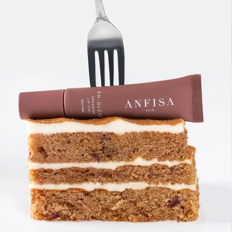 ÂN-GLOSS Ceramide Lip Tint Spice Cake - Luxe Lip Gloss and cake